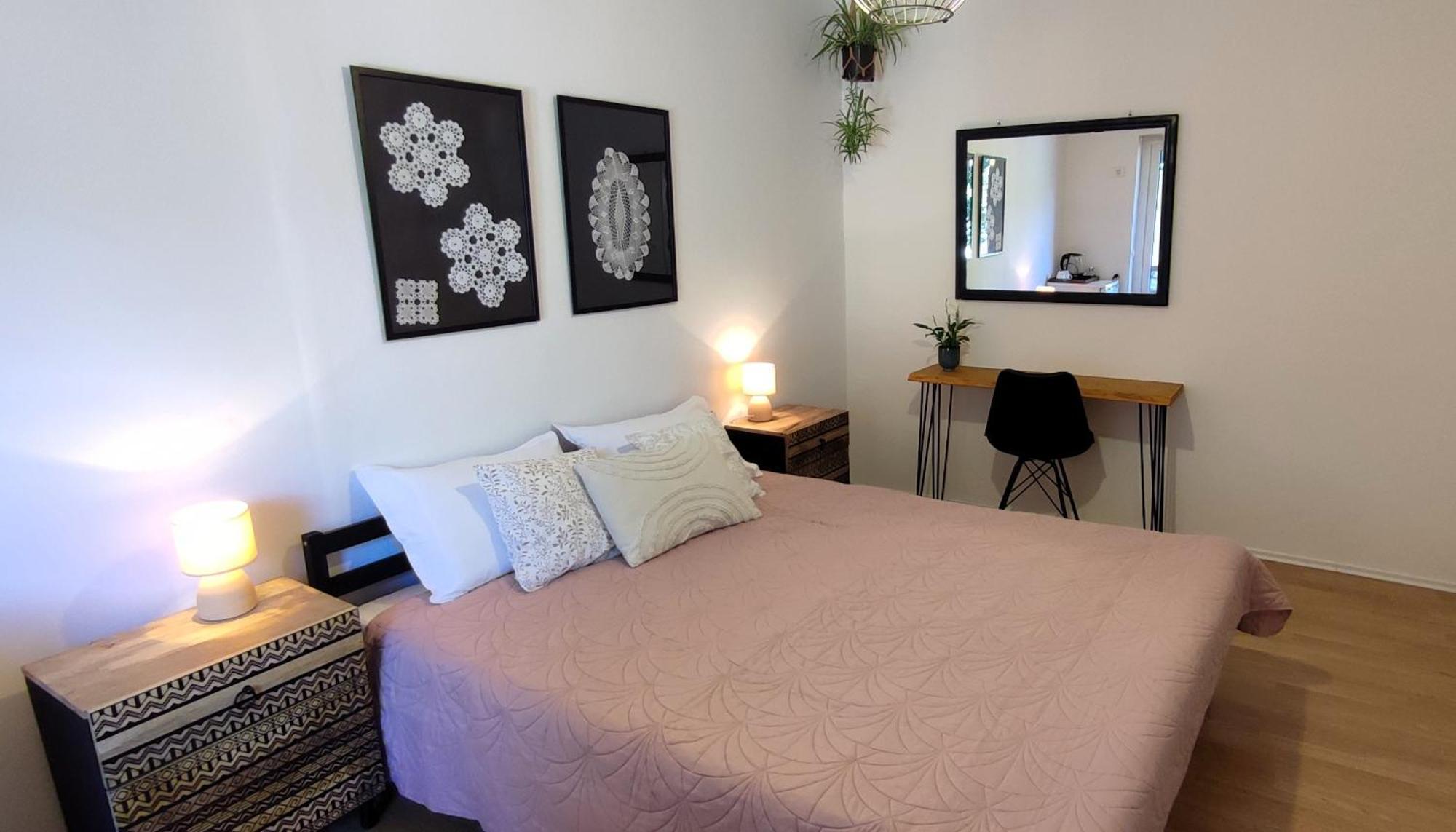 Guest House Vuljan Хвар Экстерьер фото